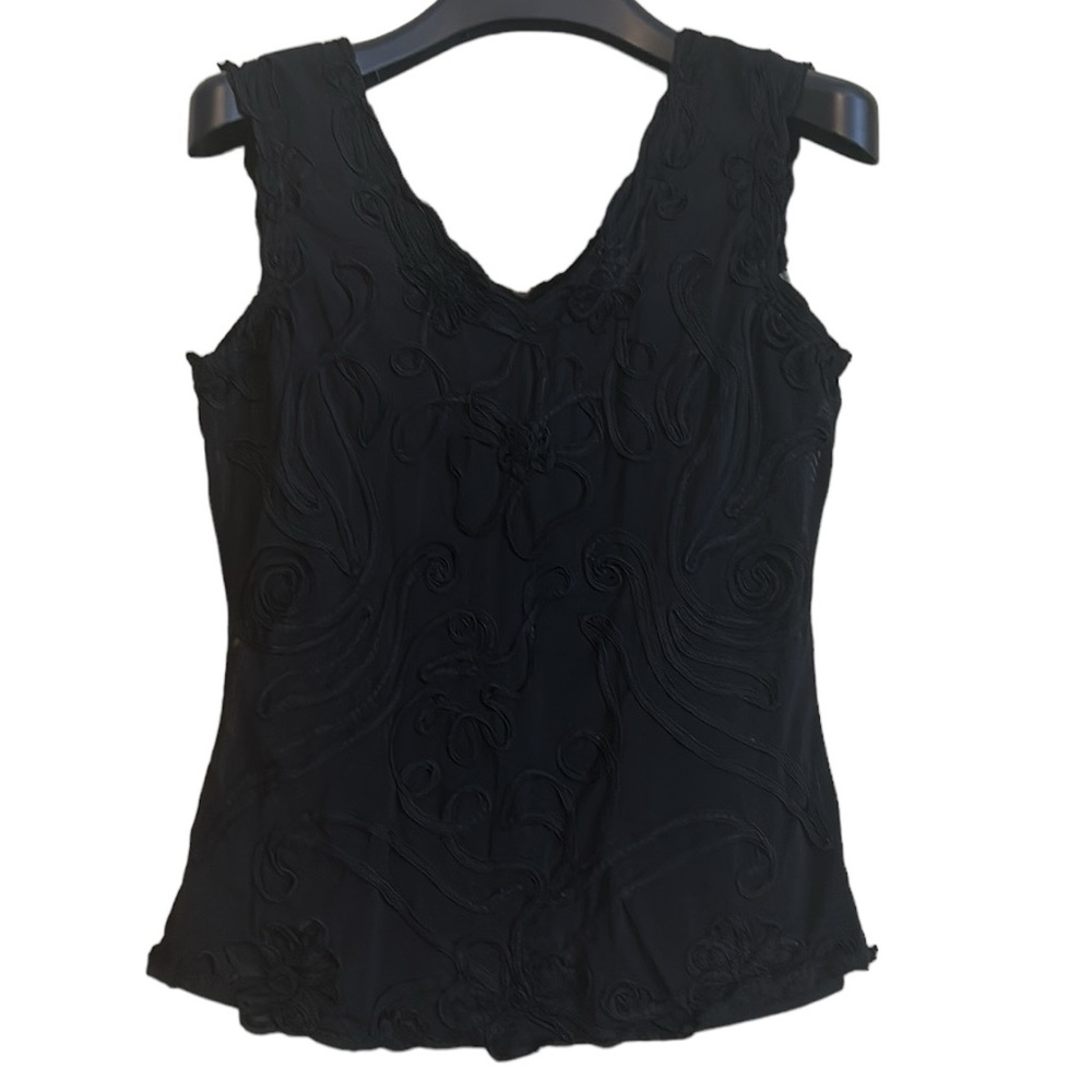Frank Lyman‎ women’s tank top size 8 appliquéd black lined